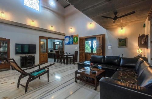 Lonavala Villa | SaffronStays Ambaram, Pali