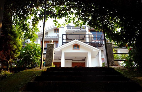 Kaimane Villa | SaffronStays Bella Verdura, Wayanad
