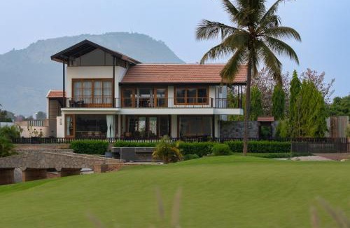 Kodalagurki Villa | SaffronStays Niranta- 4-BDR villa on golf course near Bangalore