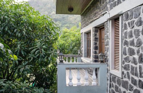 Karjat Villa | SaffronStays Peshwaai