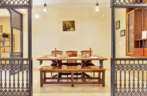 Alur House | SaffronStays Robin Woods