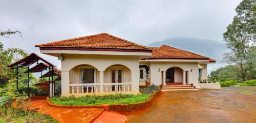 Wai Villa | SaffronStays Valley's Edge
