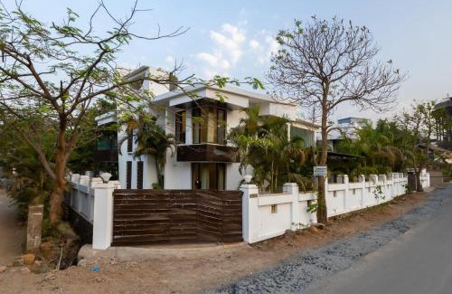 Tungarli Villa | SaffronStays Vedanta, Lonavala - villa with lawn, plunge pool and indoor games near Tungarli Lake