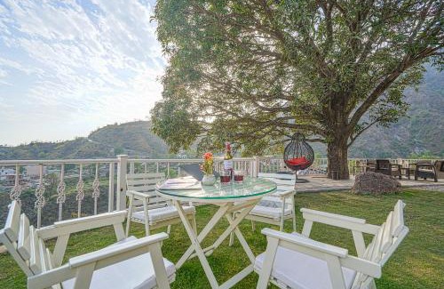 Bullawala Villa | SaffronStays Woodpeckers Perch Villa, Dehradun
