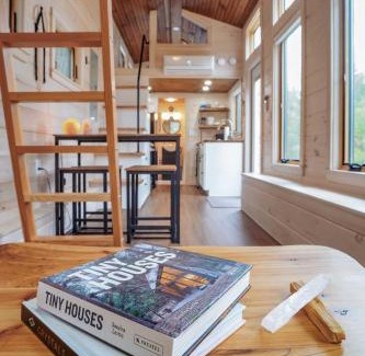 Chester House | Sage House at Camp Greenwood Vermont with Sauna