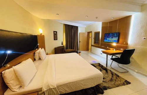 Ikot Ekpene Hotel | Sages Conclave Hotel