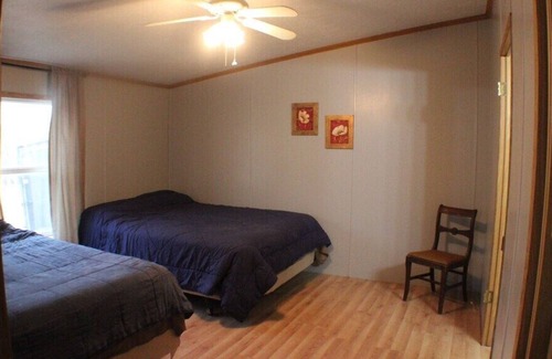 Waynoka House | Sahara Den 3 bedroom 2 bathroom privately located on 2 acres, away from crowds.