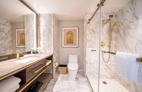 Las Vegas Strip Hotel | SAHARA Las Vegas
