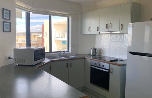 Kings Beach Apartment | SAHARA SANDS UNIT 10