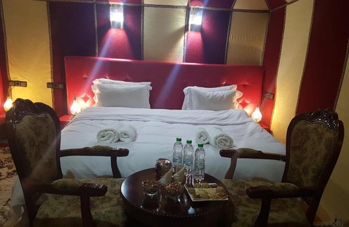 Lac Yasmins Other | Saharasandluxurycamp