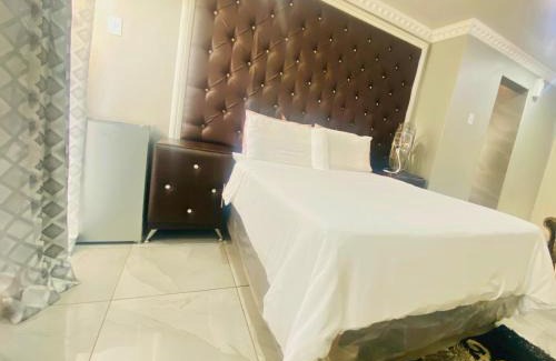 Emfuleni House | Saho Guesthouse