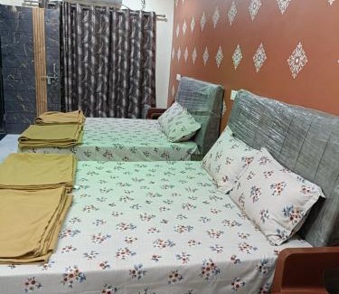 Rajpipla House | Sai Homestay