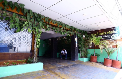 Pollachi Hotel | Sai Sp residency