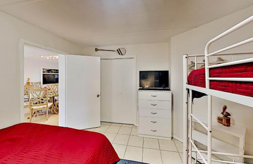 South Padre Island Apartment | Saida Towers II Unit 306
