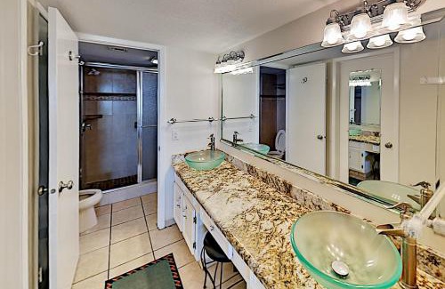South Padre Island Apartment | Saida Towers II Unit 306