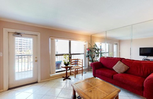 South Padre Island Apartment | Saida Towers IV #509