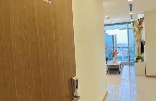 Binh Tan Apartment | Saigon River View Apartment in Vinhomes Central Park 7
