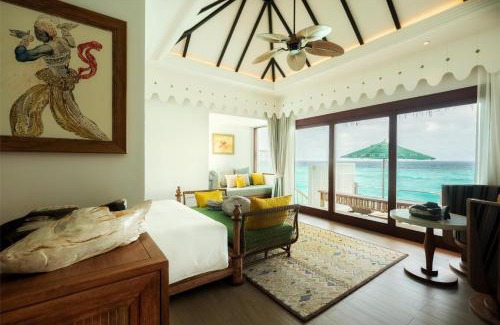 Eh'mafushi Resort | SAii Lagoon Maldives, Curio Collection By Hilton