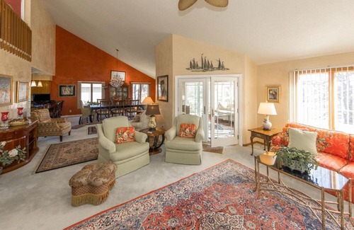 Sandbridge House | Sail Away