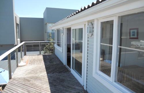 Buffalo Bay Villa | Sailaway Beach House