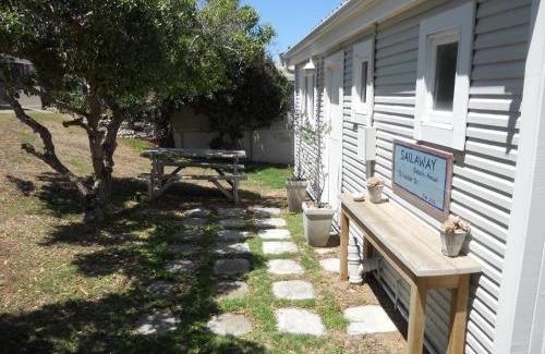 Buffalo Bay Villa | Sailaway Beach House