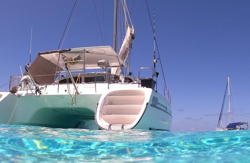 Bora Bora Boat Rental | Sailing Bora Bora : catamaran in full board
