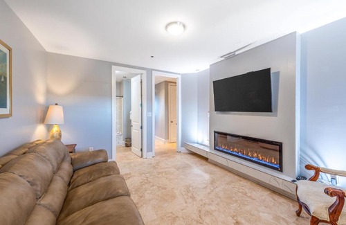 Ono Island Apartment | Sailmakers Place 703