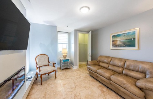 Ono Island Apartment | Sailmakers Place 703