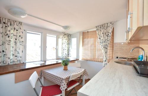 Old Town House | Sailor House