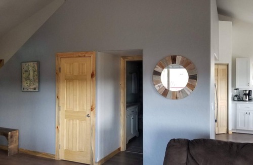 Dayton Cottage | Sailor's Nest at Flathead Lake
