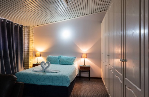 Geraldton Hotel | Sails Geraldton Accommodation