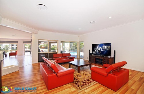 Gold Coast House | Sails @ Hope Island Resort