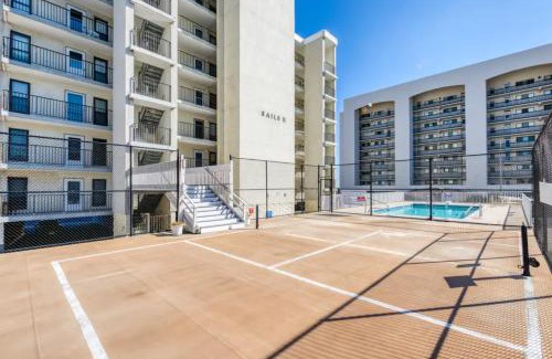 North Ocean City Apartment | Sails II