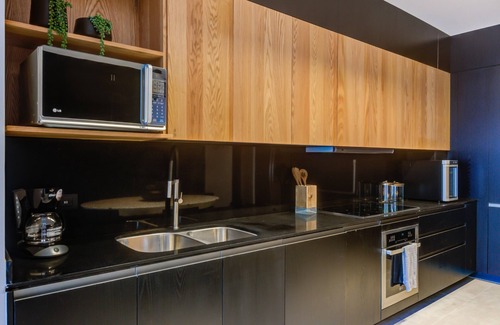 Romantic Zone Apartment | SailView Romantic Zone Rooftop Pool Ocean Views