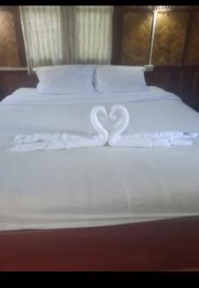 Na Hin House | Sainamhai Resort