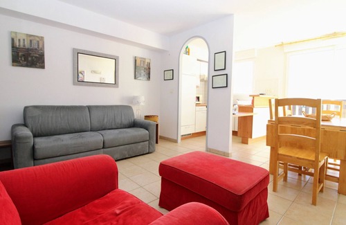 Saint-Cyprien Plage Apartment | Saint-Cyprien: Cozy 2BR Apartment with Rooftop Terrace, Pool, and Beach Access