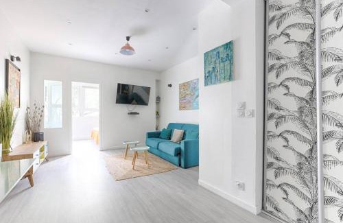 Saint-Fargeau Apartment | Saint Fargeau Gambetta IV Lovely Apartment 4P 1BR