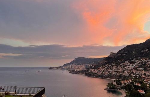 Roquebrune-Cap-Martin Apartment | Saint James Luxury 4 Pers Sea View Parking