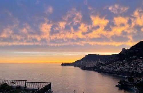Roquebrune-Cap-Martin Apartment | Saint James Luxury 4 Pers Sea View Parking