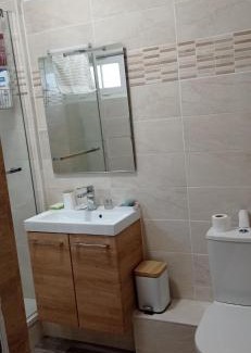 Saint-Jean-Pied-de-Port Apartment | Saint Jean Pied de Port. Centre Ville. Rue Piétonne