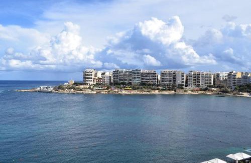 St. Julian's Apartment | Saint Julians Seafront 200m2 beautiful Apartment