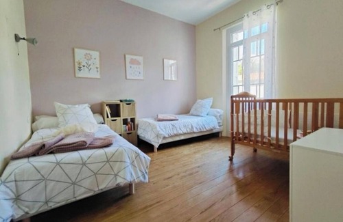 Prades Bed & Breakfast | Saint Michel's quiet rooms. Pets allowed