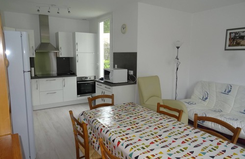 Saint-Palais-sur-Mer House | Saint Palais/Mer Villa - 6 pers - 3 Ch - 350 m from the Bureau & Nauzan beaches