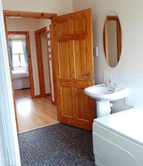 Downpatrick House | Saint Patrick's Cottages (Downpatrick)