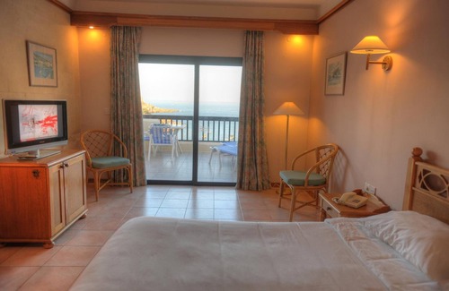 Xlendi Hotel | Saint Patrick's Hotel
