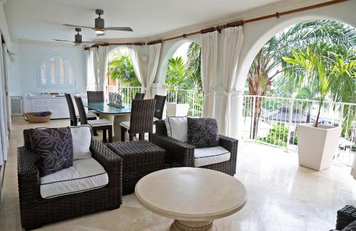 Little Battaleys Apartment | Saint Peter's Bay Beachfront 309