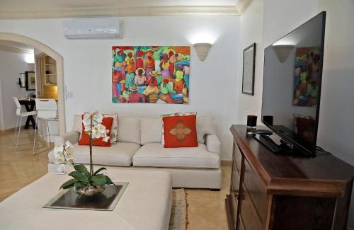 Little Battaleys Apartment | Saint Peter's Bay Beachfront 309