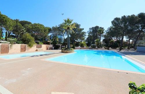 Boulouris-sur-Mer Apartment | Saint-Raphaël, Boulouris, F2 dans belle résidence 3 piscines, proche bord de mer