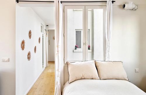 6th Arrondissement Apartment | Saint Sulpice Towers