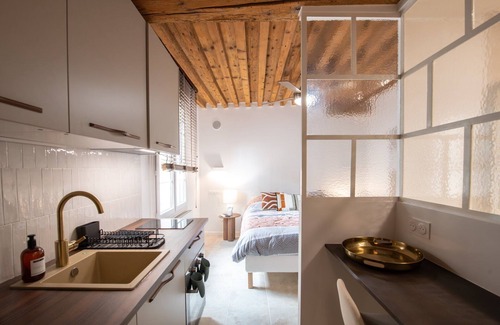 La Presqu'ile Apartment | Sainte Hélène - Lovely high class studio